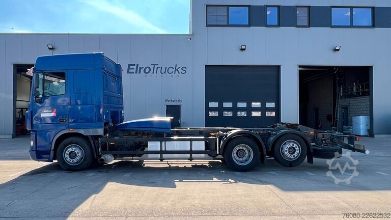 Fahrgestell mit Fahrerhaus DAF XF 105.460 (CAMION D'ALLEMAGNE / GERMAN TRUCK /...
