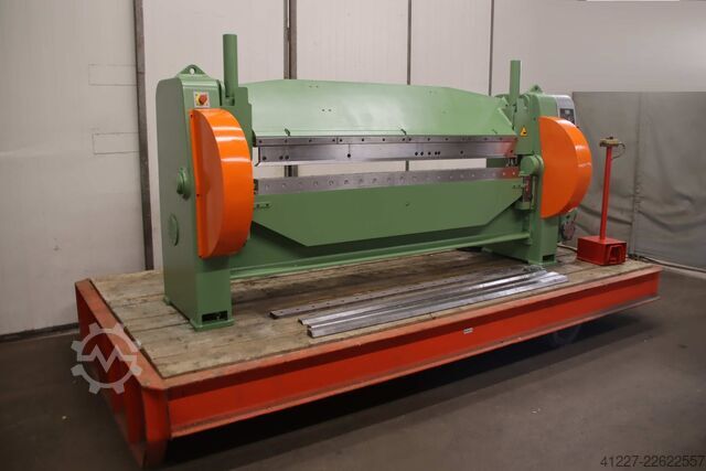 Schwenkbiegemaschine 2000 x 3,5 mm LOTZE 1512000 3,5