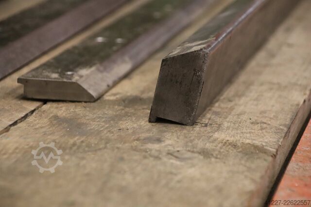 Schwenkbiegemaschine 2000 x 3,5 mm LOTZE 1512000 3,5