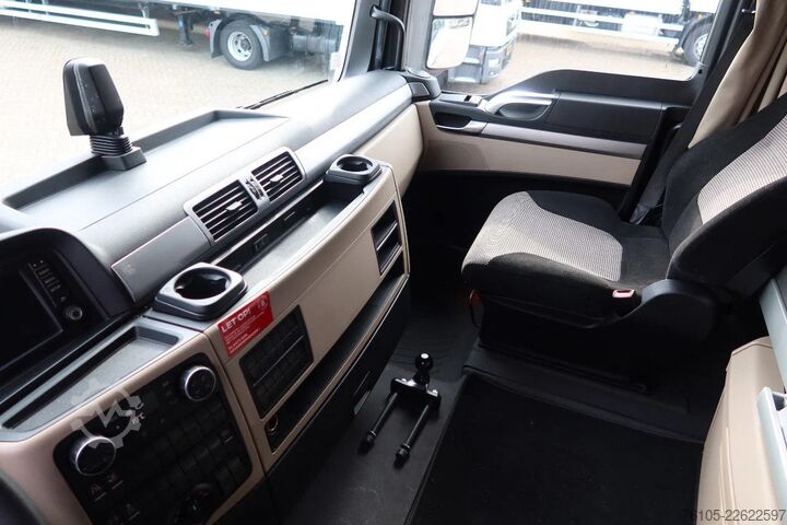 Autotransporter MAN TGX 18.340 Oprijwagen 4x2