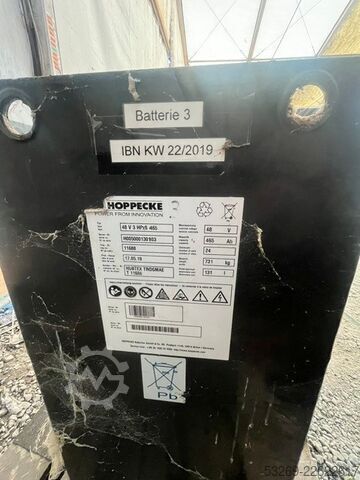 Cross-seat high-lift pallet truck Hubtex EFP 90/23-So.
