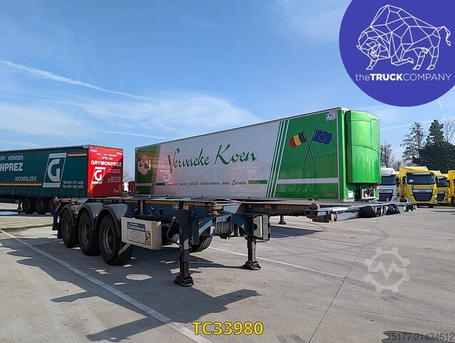 Container transportation Vanhool 30. ADR