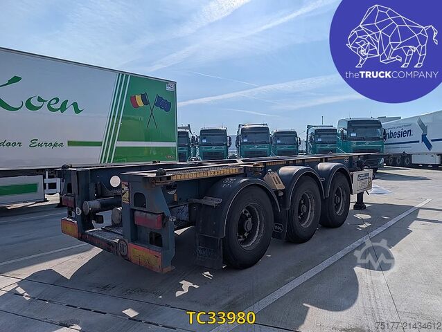 Container transportation Vanhool 30. ADR