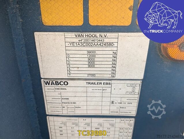 Container transportation Vanhool 30. ADR