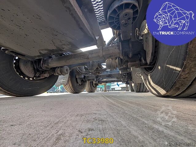 Container transportation Vanhool 30. ADR