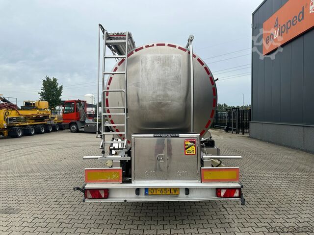 Lebensmitteltanker Magyar SRMAGD LEBENSMITTEL / 31.000L / 3 KAMMER / LEER...