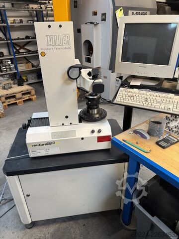 Horizontal-Bearbeitungszentrum Makino a81