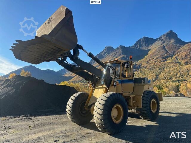 Wheel loader Volvo BM 4500 wheel loader w/ scale and bucket. WATCH VIDEO
