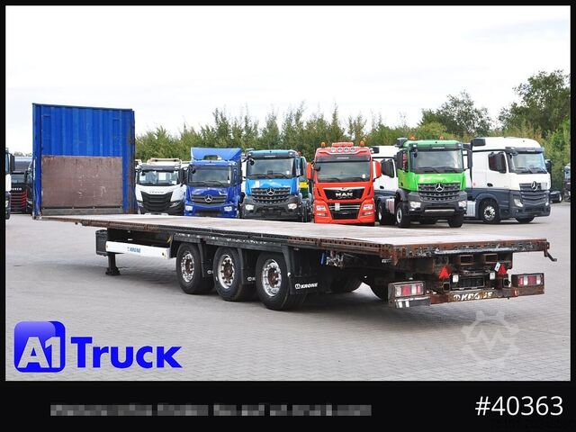 Flatbed semitrailer KRONE Megatrailer, Plateau, Liftachse, Staplerhalterung,