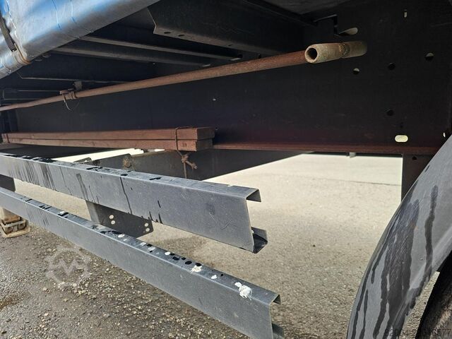Curtain sided KÖGEL SN 24 - STANDARD - SAF DISC - SLIDING ROOF