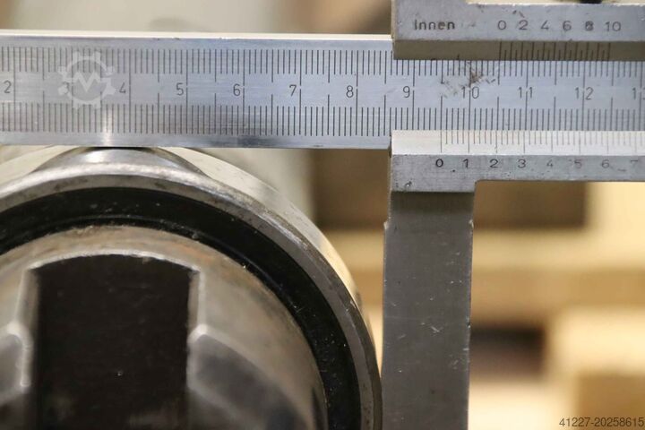 Rollenträger für Verpackungsmaschine unbekannt Ø 75 x 1700 mm