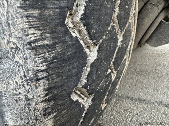 Walking floor semitrailer KRAKER 3-ACHS SCHUBBODENAUFLIEGER CF-Z