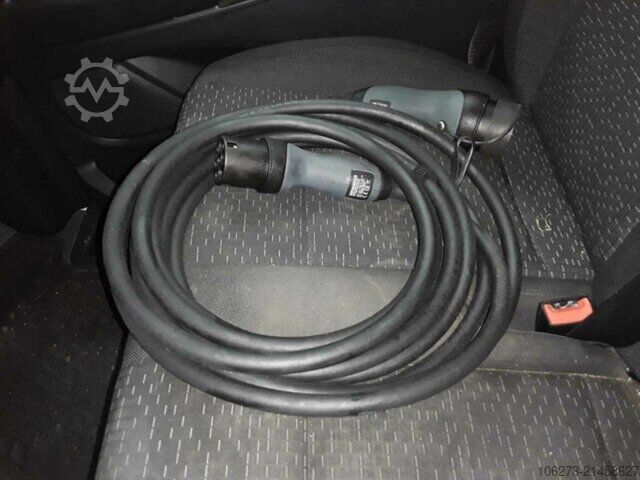 Van Mercedes-Benz eVito 112 KA,lang,Navi,Klima,Tempomat