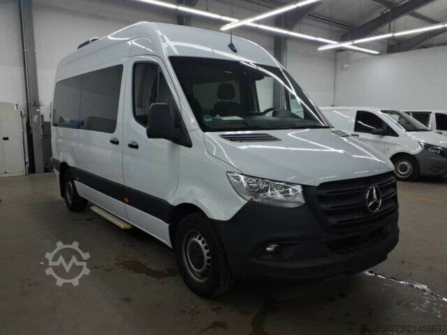 Van Mercedes-Benz Sprinter 317 CDI Kombi,Rollstuhllift,8Sitze