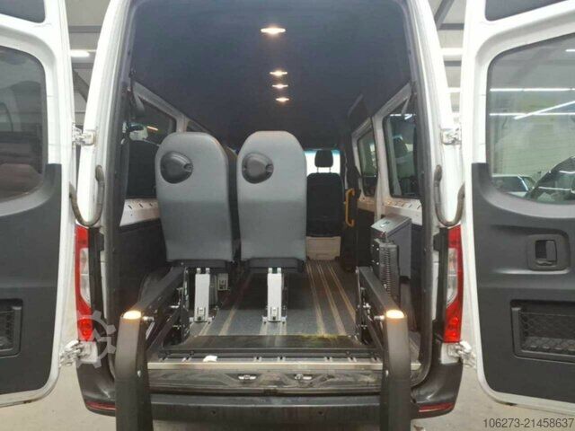 Van Mercedes-Benz Sprinter 317 CDI Kombi,Rollstuhllift,8Sitze