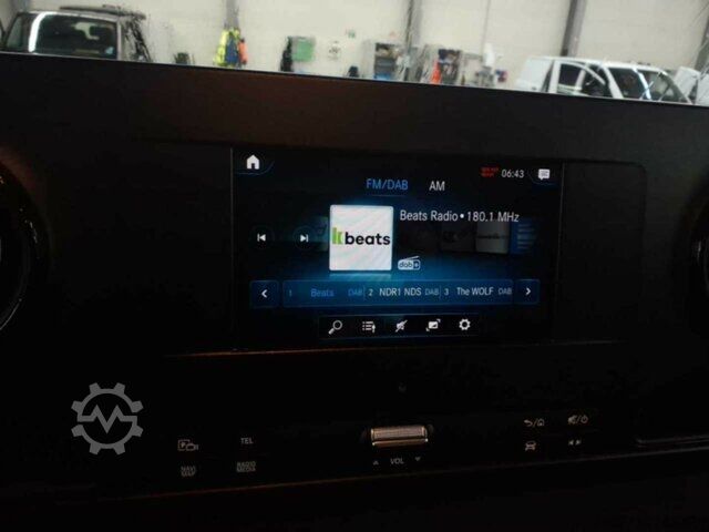 Van Mercedes-Benz Sprinter 317 CDI Kombi,Rollstuhllift,8Sitze