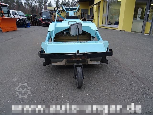Other Other Kässbohrer Kässbohrer BeachTech Sweepy Hydro Stran