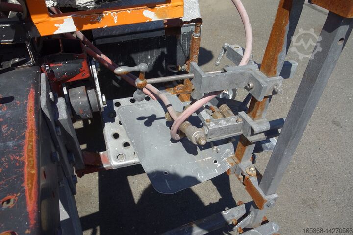 Cold Planers Iveco Iveco Turbo Daily 49-10 Markiermaschine Roadmarking Graco Hofmann