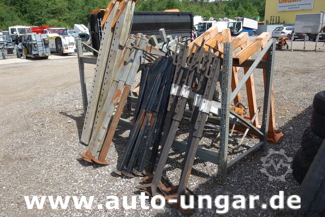 Road maintenance Küpper-Weisser Stützen Streuerstützen Gerätestützen Abstützung