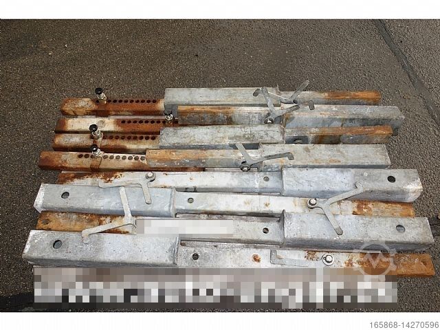 Road maintenance Küpper-Weisser Stützen Streuerstützen Gerätestützen Abstützung