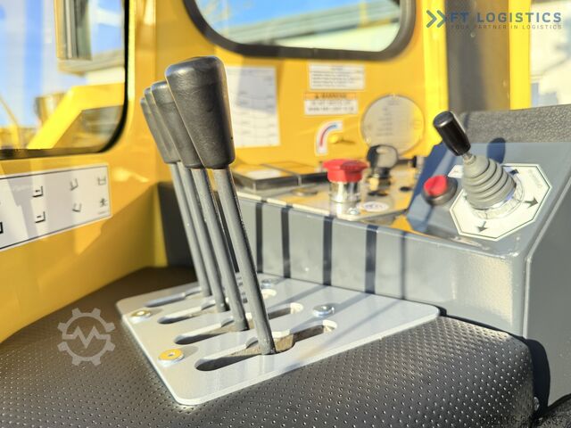 4-way forklift Combilift C4000 / GAS / WIDE SELECTION OF FORKLIFT