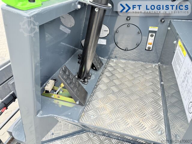 4-way forklift Combilift CB3000 DIESEL TRIPLEX 5550 SIDE SHIFT