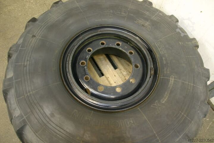 Tire with rim Michelin 16.00R20