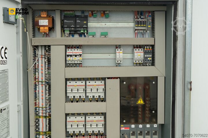 Kühler Used Aircooled Chiller Trane CXCM 090 315/350 KW 2017 yom