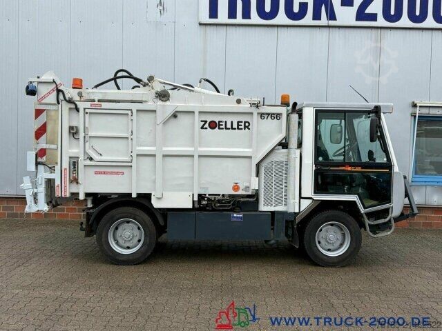 Müllwagen Multicar Boki HY1251 4x4 Zöller Müllwagen AHK K-Platte
