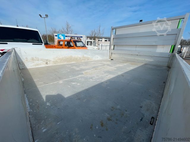 Transporter mit Kipper PEUGEOT Boxer Kipper/ 121kw/ Staukasten/ AHK 3.0t/ AC