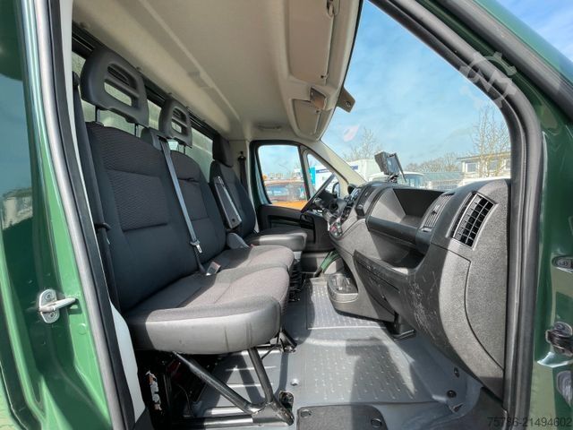 Transporter mit Kipper PEUGEOT Boxer Kipper/ 121kw/ Staukasten/ AHK 3.0t/ AC