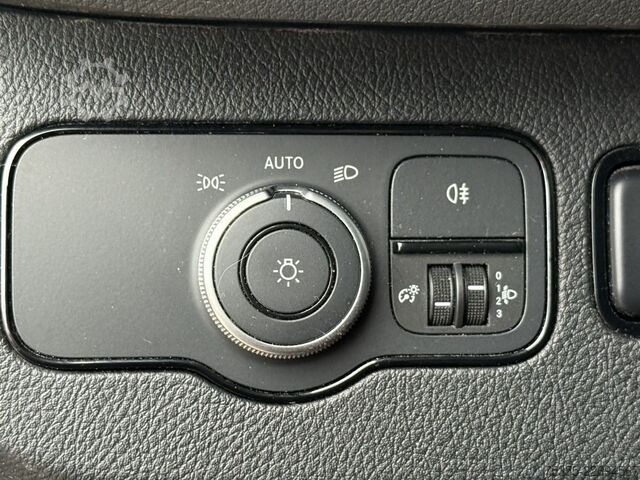 Kastenwagen hoch MERCEDES-BENZ Sprinter 317 CDI MAXI L4H2 KlimaKameraTempomMBUX