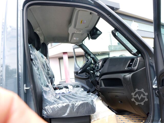 Transporter Fahrgestell IVECO Daily 35C18H D 3,0 lRd.3000,  Klima Autom Differ