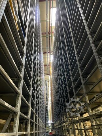 30 lfm Fachbodenregal Schäfer Typ R7000 30 lfm Fachbodenregal Schäfer Typ R7000 H 2,1m T 50cm Auflast/Fach 200kg