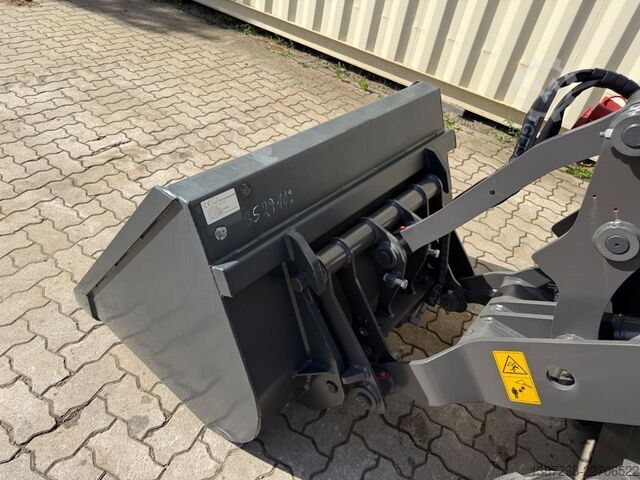 Radlader MECALAC MCL2 / Neuwertig / inkl. Schaufel