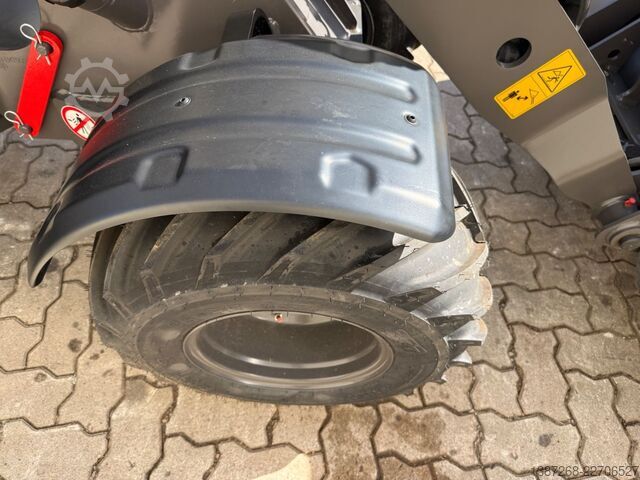 Radlader MECALAC MCL2 / Neuwertig / inkl. Schaufel