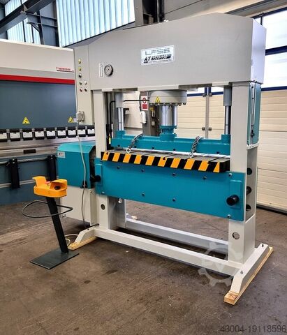 Werkstattpresse - hydraulisch HESSE by LFSS AT 1520/150
