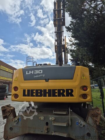 Umschlagbagger LIEBHERR LH 30 M Industry Litronic