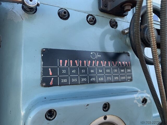 Universal-Fräsmaschine Vernier FV