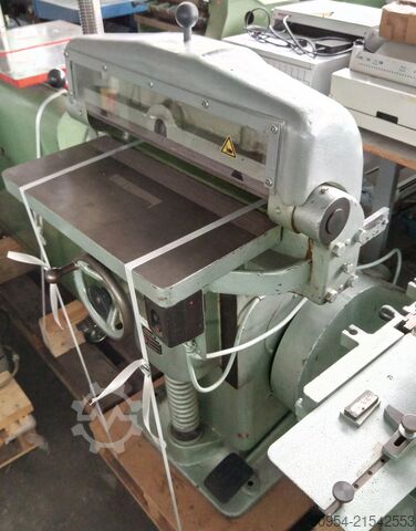 Buchrückenrundemaschine Karl Tränklein 