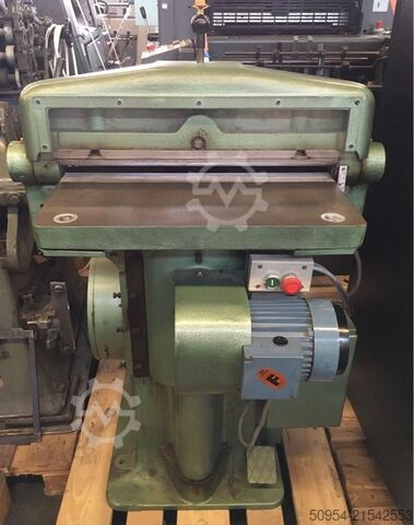 Buchrückenrundemaschine Karl Tränklein 