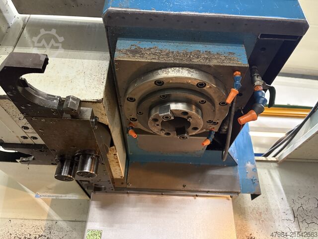 Vertikales Bearbeitungszentrum YCM SUPERMAX V116B