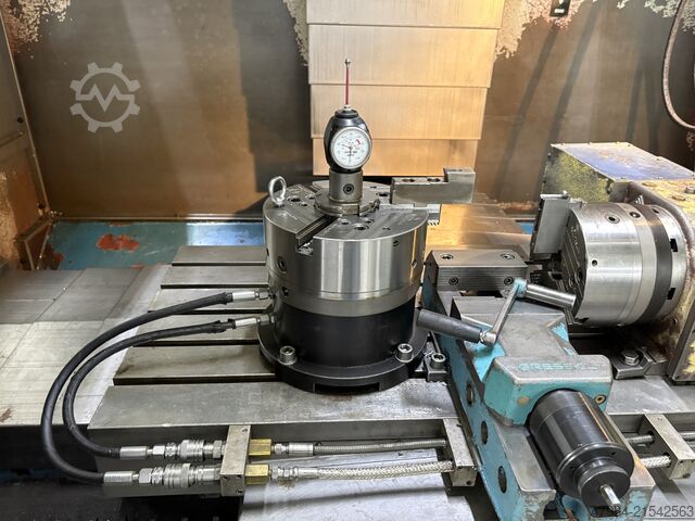 Vertikales Bearbeitungszentrum YCM SUPERMAX V116B