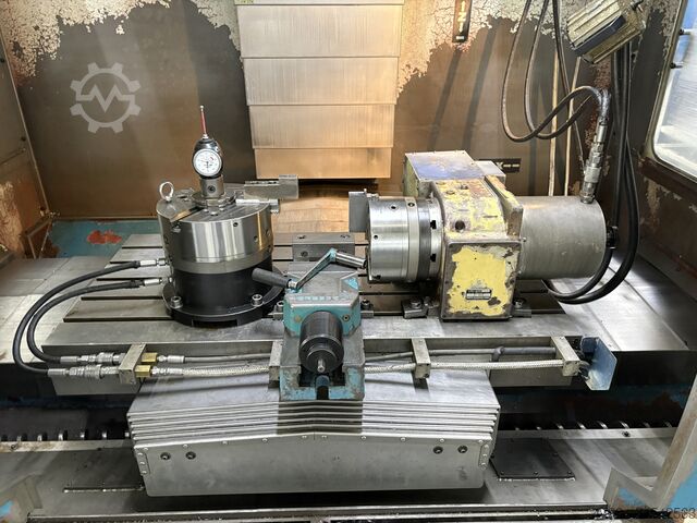 Vertikales Bearbeitungszentrum YCM SUPERMAX V116B