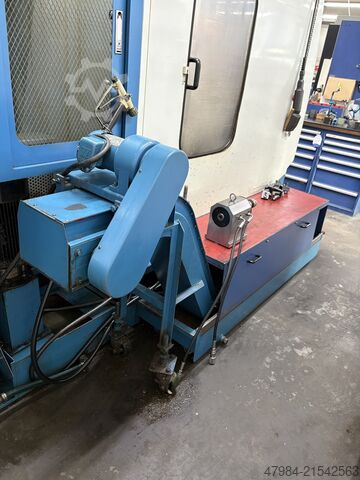 Vertikales Bearbeitungszentrum YCM SUPERMAX V116B