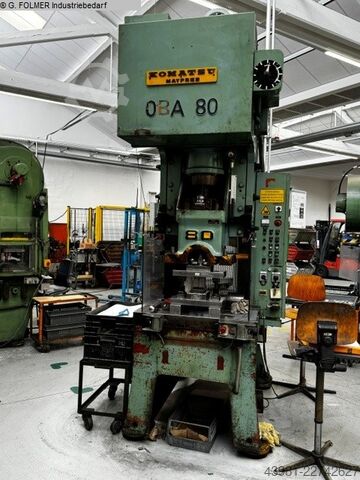 Presse bis 1000 KN KOMATSU-MAYPRES OBA 80