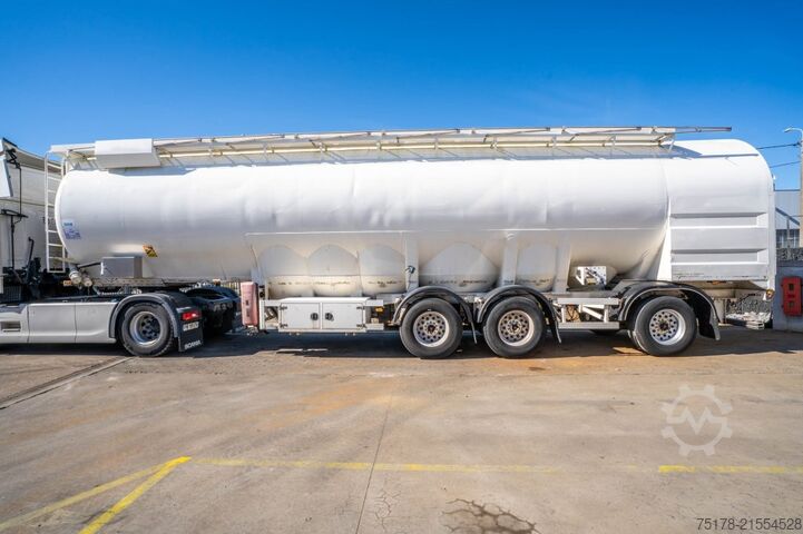Silo OVA PULVÉ 9 COMP. - 53M3