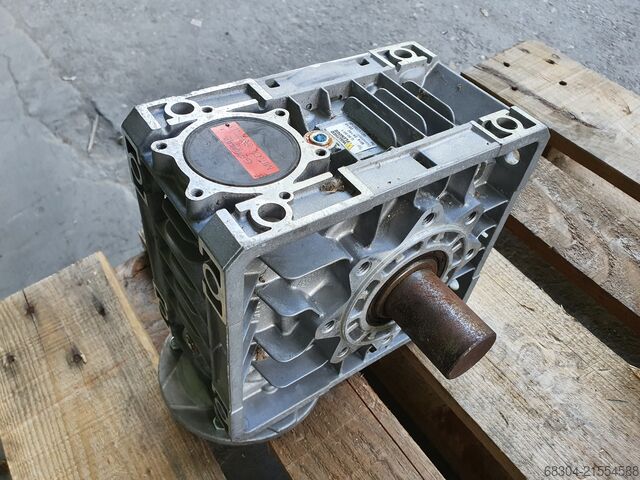 TORANTRIEB / STEUERUNG / GETRIEBE GAROG / ELKA / ELEKTROMATEN TORANTRIEB / STEUERUNG - 11 Stück.