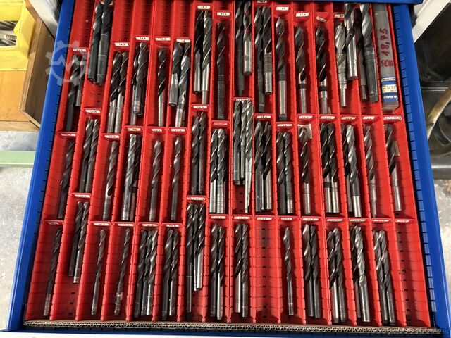 Werkzeugschubladenschrank mit Inhalt  