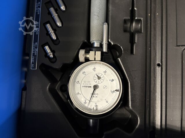 Werkzeugschubladenschrank mit Inhalt  